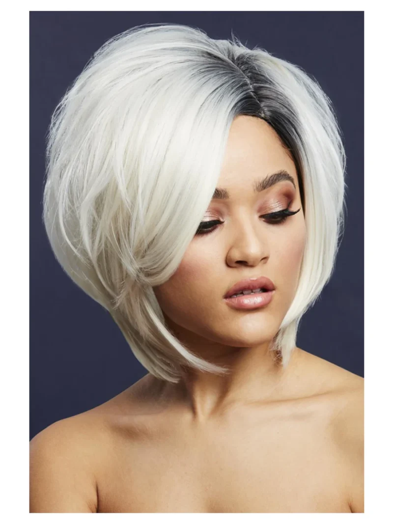 Fever Savanna Wig, True Blend, Ice Blonde